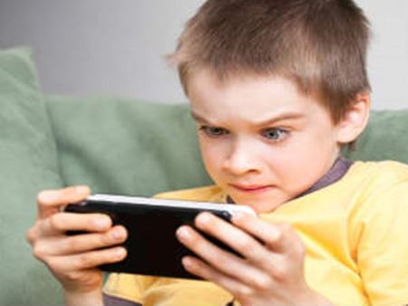 വീഡിയോ ഗെയിമുകള്‍ വില്ലന്‍മാരായേക്കാം മാതാപിതാക്കള്‍ ശ്രദ്ധിക്കുക!