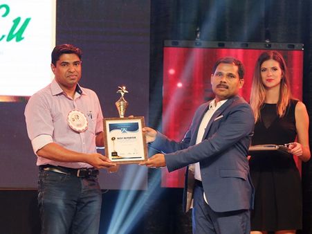 ടി ജമാലുദ്ദീന് ഗള്‍ഫിലെ മികച്ച ടിവി റിപ്പോര്‍ട്ടര്‍ക്കുള്ള അവാര്‍ഡ്