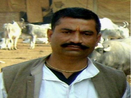 പ്രകൃതി വിരുദ്ധ പീഡനം, മൂത്രം കുടിപ്പിക്കല്‍; ഗോ രക്ഷാദള്‍ തലവന്‍ പിടിയില്‍...