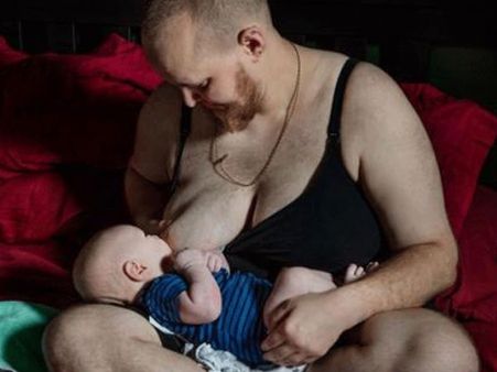 അച്ഛന്റെ അമ്മിഞ്ഞ കുടിക്കുന്ന കുഞ്ഞ്, 'അച്ഛന്‍' പ്രസവിച്ച കുഞ്ഞ്... പ്രസവിച്ച ട്രാന്‍സ് ജെന്‍ഡര്‍