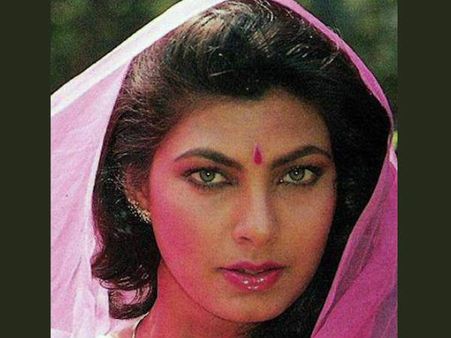 ബോളിവുഡില്‍ നിന്ന് പെട്ടെന്ന് അപ്രത്യക്ഷരായ പത്ത് ഹോട്ടസ്റ്റ് നായികമാര്‍... ഇവരെല്ലാം എവിടെപ്പോയി?