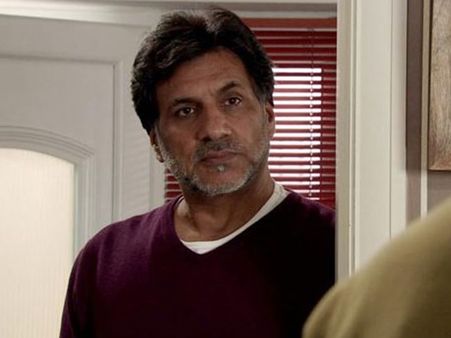 ഇന്ത്യക്കാരെ തെറിവിളിച്ച പാക് നടന്‍ മാപ്പു പറഞ്ഞു