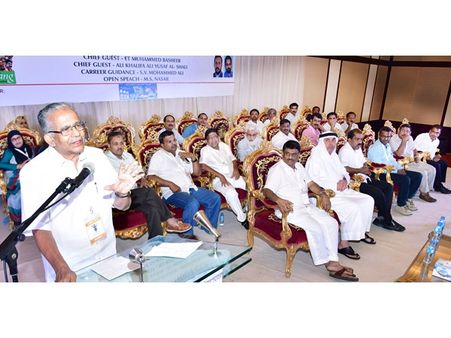 കുട്ടികള്‍ അഭ്യസിക്കേണ്ടത് ദയയുടെ ഭാഷ: ഇടി മുഹമ്മദ് ബഷീര്‍