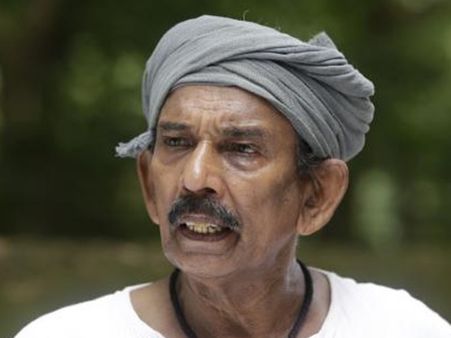 മാമുക്കോയ 'കൈയ്യേറിയോ'...? കോര്‍പ്പറേഷന്‍, വഴി പൊളിച്ചു മാറ്റി; പൊട്ടിത്തെറിച്ച് താരം