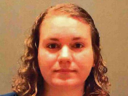 വെറും 12 വയസ്സുള്ള ആണ്‍കുട്ടിയുമായി ട്യൂഷന്‍ ടീച്ചര്‍ ചെയ്തത്... ഞെട്ടിപ്പിക്കുന്ന സംഭവം