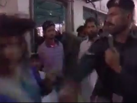 വനിതാ മാധ്യമപ്രവര്‍ത്തകയെ സൈനികന്‍ മുഖത്തടിച്ചു; സംഭവം വിവാദത്തില്‍