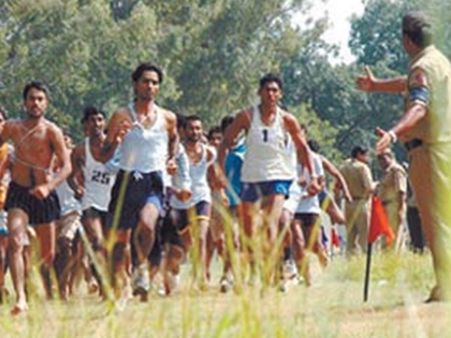 പോലീസ് റിക്രൂട്ട്‌മെന്റിലേക്ക് പരാജയപ്പെട്ട 27% പേരും കഞ്ചാവിന് അടിമകള്‍