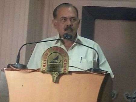 കോടതികളിൽ ഒത്തുകളി; മാധ്യമ പ്രവർത്തകർ സർജിക്കൽ സ്ട്രൈക്കിന് ഒരുങ്ങണമെന്ന് ഡോ. സെബാസ്റ്റ്യൻ പോൾ