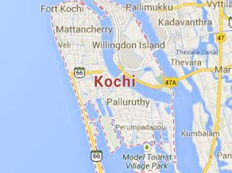 ഗുണ്ടാകേസില്‍ പ്രതിയായ കോണ്‍ഗ്രസ് നേതാവ് ഒളിവില്‍ പോയി