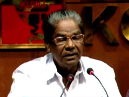 സിഐടിയു എട്ട് പ്രമുഖരെ ഭാരവാഹിത്വത്തില്‍ നിന്നും ഒഴിവാക്കി