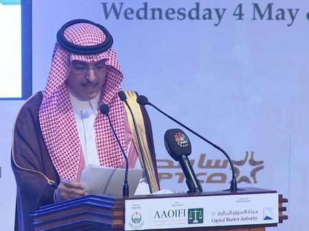 സൗദി: രാജ്യത്തിന് പുതിയ ധനമന്ത്രി; മാറ്റത്തിന് പിന്നില്‍ എണ്ണ പ്രതിസന്ധി!!!