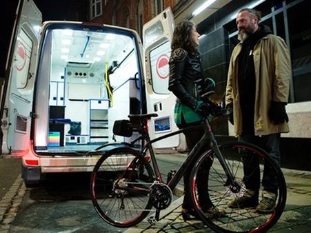 ഫ്രഞ്ച് ഈസ് എ 'ബ്ലോ ജോബ്'!!! അപ്പോള്‍ ഡാനിഷോ? തെരുവ് വേശ്യകള്‍ക്ക് 'കാര്യം നടത്താന്‍' ഇതാ ഒരു വണ്ടി