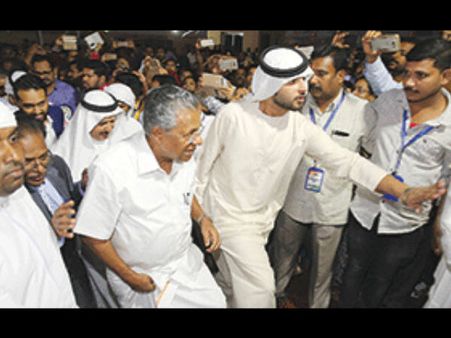 യുഎഇ യില്‍ ലഭിച്ച സ്വീകരണത്തില്‍ അമ്പരന്നു മുഖ്യന്‍!!!