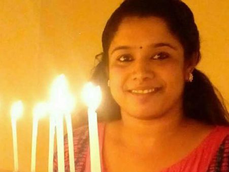 പെണ്ണിന് വിലയിടാൻ വന്നാൽ വിവരം അറിയും; ധനനഷ്ടവും മാനഹാനിയും കുടുംബക്കാരും സഹിക്കേണ്ടിവരും