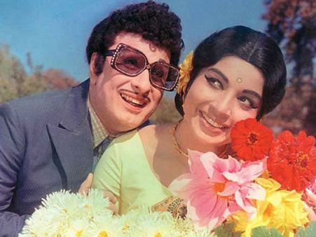 ജയലളിതയുടേത് അര്‍ഹിക്കാത്ത ആഗ്രഹം? പ്രണയം തകർന്നതിന്  പിന്നിൽ എംജിആര്‍ തന്നെയോ?