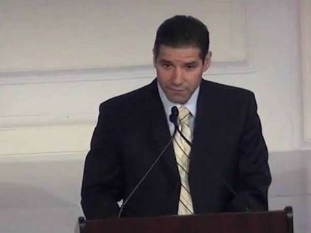 കൊലപാതകക്കുറ്റത്തിന് 16 വര്‍ഷം ജയിലില്‍, ഇന്ന് മറ്റുള്ളവര്‍ക്കു വഴികാട്ടുന്നു. കണ്ടു പഠിക്കണം ഇയാളെ