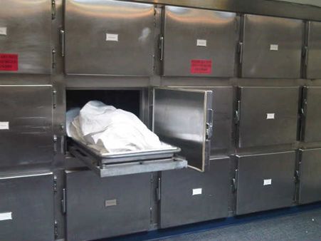 ജീവനോടെ രണ്ടു ദിവസം മോര്‍ച്ചറിയിലെ ഫ്രീസറില്‍; യുവാവിനെന്തു സംഭവിച്ചു?