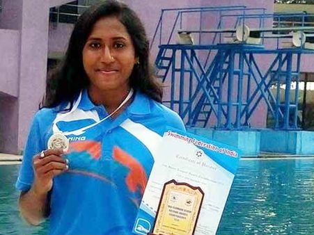 ദേശീയ നീന്തൽതാരത്തെ ആത്മഹത്യയിലേക്ക് നയിച്ചതെന്ത്...?ദേശീയ ഗെയിംസ് ജേതാവ് തൂങ്ങി മരിച്ചു...!!!