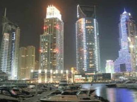 ലോകത്തിന്‌റെ വിശപ്പകറ്റാന്‍ ഭക്ഷ്യബാങ്കുമായി യുഎഇ, 2017 ദാനവര്‍ഷം