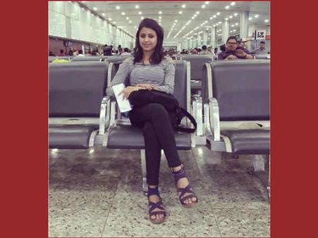 സീരിയൽ നടി ആത്മഹത്യ ചെയ്തു; പൊലീസുകാരനായ കാമുകൻ കസ്റ്റഡിയിൽ...