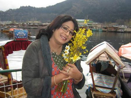 ലക്ഷ്മി നായരുടെ ഫേസ്ബുക്ക് ലൈവിന് പൂരത്തെറി...വാദങ്ങളെ പൊളിച്ചടുക്കി കയ്യില്‍ക്കൊടുത്ത് പിള്ളേര്‍