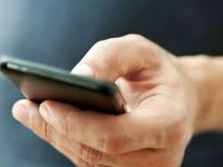 മൊബൈലില്‍ കളിക്കുന്നത് വിലക്കി, 10 വയസ്സുകാരനായ മകന്‍ അമ്മയോട് ചെയ്തത്!! ദൃശ്യങ്ങള്‍ പുറത്ത്...