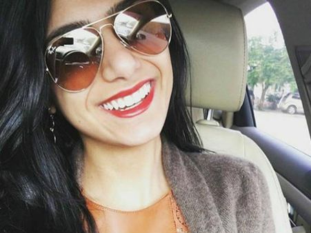 മാറിടം മുക്കാലും കാട്ടി മിയ ഖലീഫയുടെ ഫേസ്ബുക്ക് ലൈവ്... ആരാധകര്‍ ഞെട്ടി