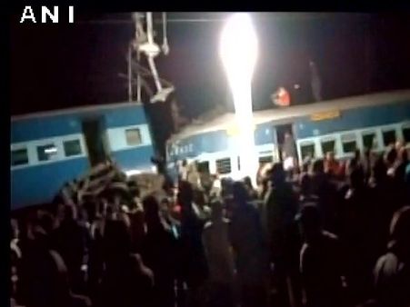 ഹിരാഖണ്ഡ് എക്സ്പ്രസ് പാളം തെറ്റി, 36 പേര്‍ കൊല്ലപ്പെട്ടു