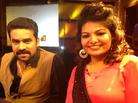 സാന്ദ്ര തോമസിനെ മര്‍ദ്ദിച്ച വിജയ് ബാബു ഒളിവില്‍ പോയോ? സാന്ദ്രയുടെ പരാതി വ്യാജമല്ലെന്ന് തെളിവ്?