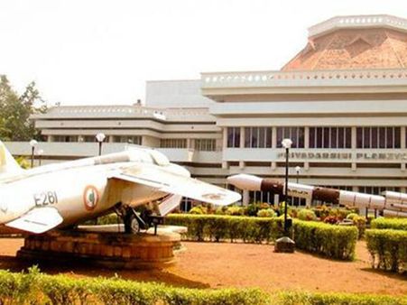 വിക്രംസാരാഭായ് സ്‌പേസ് സെന്ററില്‍ രാജ്യദ്രോഹ ഗൂഢാലോചനയും അഴിമതിയും??!! ഞെട്ടിക്കുന്ന വിവരങ്ങള്‍ !!