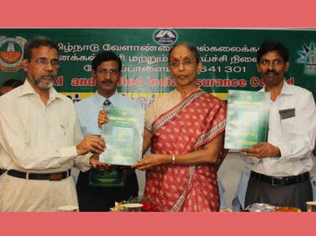 ജയലളിതയുടെ ഒരു വിശ്വസ്ത കൂടി രാജിവച്ചു; ശാന്ത ഷീല നായർ ഐഎഎസ്സിന് ശശികലയ്ക്ക് ഒപ്പം ജോലി ചെയ്യേണ്ട ?