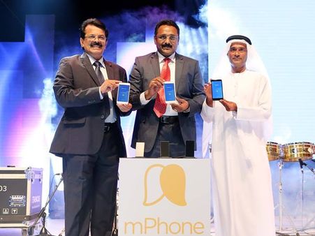 ആപ്പിളിനു പുറമെ മാങ്ങയെത്തി; എം ഫോണ്‍ ഗ്ലോബല്‍ ലോഞ്ചിംഗ് ദുബായില്‍ നടന്നു