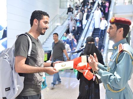 ഹണിമൂണ്‍ ദുബായിലാക്കാന്‍ തീരുമാനിച്ച നവദമ്പതികള്‍ ദുബായ് വിമാനത്താവളത്തില്‍ എത്തിയപ്പോള്‍ ഞെട്ടി!!!