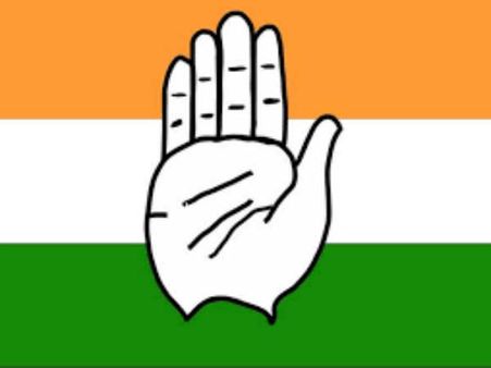 ഹിന്ദുവായതിനാല്‍ ഉയര്‍ന്ന സ്ഥാനം ലഭിച്ചില്ല, കോണ്‍ഗ്രസിനെതിരേ ആഞ്ഞടിച്ച് മുന്‍ നേതാവ് !!