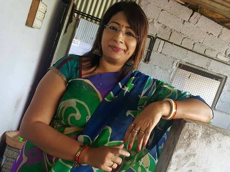 ലെഗ്ഗിന്‍സും ഇറുകിയ ബനിയനുമായി ആര്‍ക്കും പ്രവേശനമില്ല - പറയുന്നത് ആരെന്നോ ലക്ഷ്മി നായര്‍, ട്രോൾ!