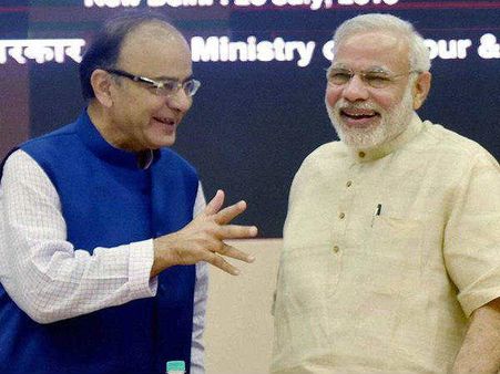 ബിജെപിയുടേത് ചരിത്ര ബജറ്റ്!! അഹമ്മദ് മാത്രമല്ല, താണ്ടിയത് നിരവധി പ്രതിസന്ധികള്‍!!