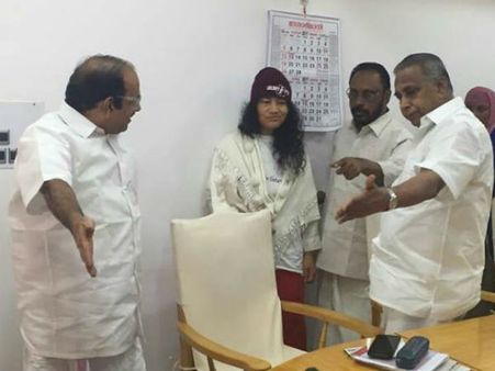 സിപിഎം ഇറോം ശര്‍മ്മിളയ്‌ക്കൊപ്പം; അഫ്‌സ്പ പിന്‍വലിക്കാനുള്ള പോരാട്ടത്തിന് ഫുള്‍ സപ്പോര്‍ട്ട്