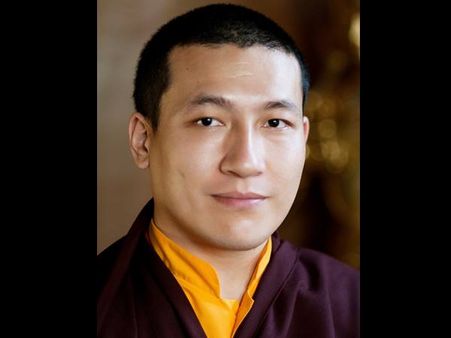 കര്‍മപ ലാമയുടെ പിന്‍ഗാമി സന്യാസം ഉപേക്ഷിച്ചു;കാരണം ഒരു പെണ്‍കുട്ടി!!!