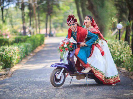 ഫായിസ് അങ്കിതയെ വിവാഹം ചെയ്തത് നാല് തവണ...!!! ഇപ്പോള്‍ സംശയം മാറിയില്ലെ...?