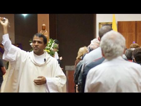  ഓസ്‌ട്രേലിയയിലും വംശീയ ആക്രമണം!! മലയാളി വൈദികന് പ്രാര്‍ഥനയ്ക്കിടെ കുത്തേറ്റു!!