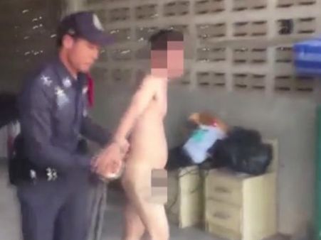 പശുവിനെ ഉമ്മവെച്ചു, പിന്നെ ബലാത്സംഗം ചെയ്തു... 40കാരന്‍ കാമഭ്രാന്തനെ പോലീസ് ഉടുതുണിയില്ലാതെ നടത്തി!!