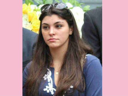 തീറ്റ മത്സരത്തിൽ പങ്കെടുത്ത പെൺകുട്ടി ഭക്ഷണം തൊണ്ടയിൽ കുടുങ്ങി മരിച്ചു !!!