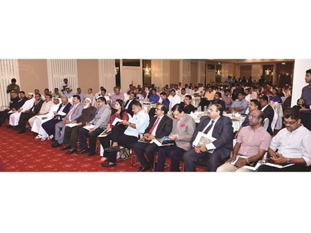 സ്വകാര്യതകളിലേക്ക് ഒളിഞ്ഞു നോക്കുന്ന വൃത്തികെട്ട പ്രവര്‍ത്തനമായി മാധ്യമ പ്രവര്‍ത്തനം അധ:പതിച്ചു