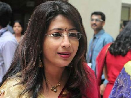 ലക്ഷ്മി നായര്‍ക്കെതിരായ പരാതി പിന്‍വലിക്കല്‍....എല്ലാം അവരറിഞ്ഞു!! ഇപ്പോള്‍ തന്നെ പഴിചാരുന്നു!!