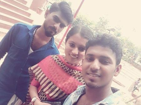 കൂത്തുപറമ്പില്‍ സിപിഎം ഞരമ്പ് രോഗികളുടെ ഗുണ്ടായിസം.. പണി കിട്ടിയത് ഒരു സഖാവിനും പ്രതിശ്രുതവധുവിനും!!