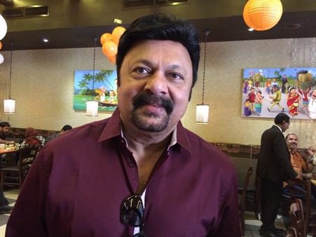 മാധ്യമങ്ങള്‍ കൂടെ നില്‍ക്കുമെങ്കില്‍ രാഷ്ട്രീയത്തിലേക്കിറങ്ങാന്‍ തയ്യാറാണെന്ന് ലാലു അലക്‌സ്