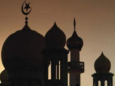 ഇനി വ്രതശുദ്ധിയുടെ നാളുകള്‍;മാസപ്പിറവി അറിയിക്കണമെന്ന് ഖാസിമാര്‍,ഗള്‍ഫില്‍ റമദാന്‍ ശനിയാഴ്ച മുതല്‍..