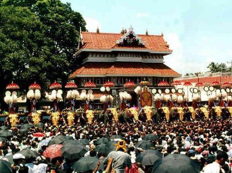 പൂരപ്പറമ്പായി തൃശൂര്‍....പൂരങ്ങളുടെ പൂരം ഇന്ന്, ആഘോഷത്തിമര്‍പ്പില്‍ പൂരപ്രേമികള്‍