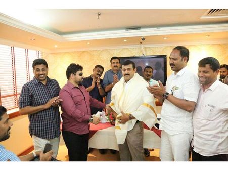 ദുബായ്; മൊബൈല്‍ ഫോണ്‍ വിപണി കൂടുതല്‍ കരുത്തേകുന്നു
