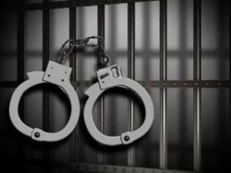 സൈന്യത്തില്‍ ജോലി വാഗ്ദാനം...അവര്‍ തട്ടിയത് കോടികള്‍!! പിന്നില്‍ ഒരു യുവതിയും!!